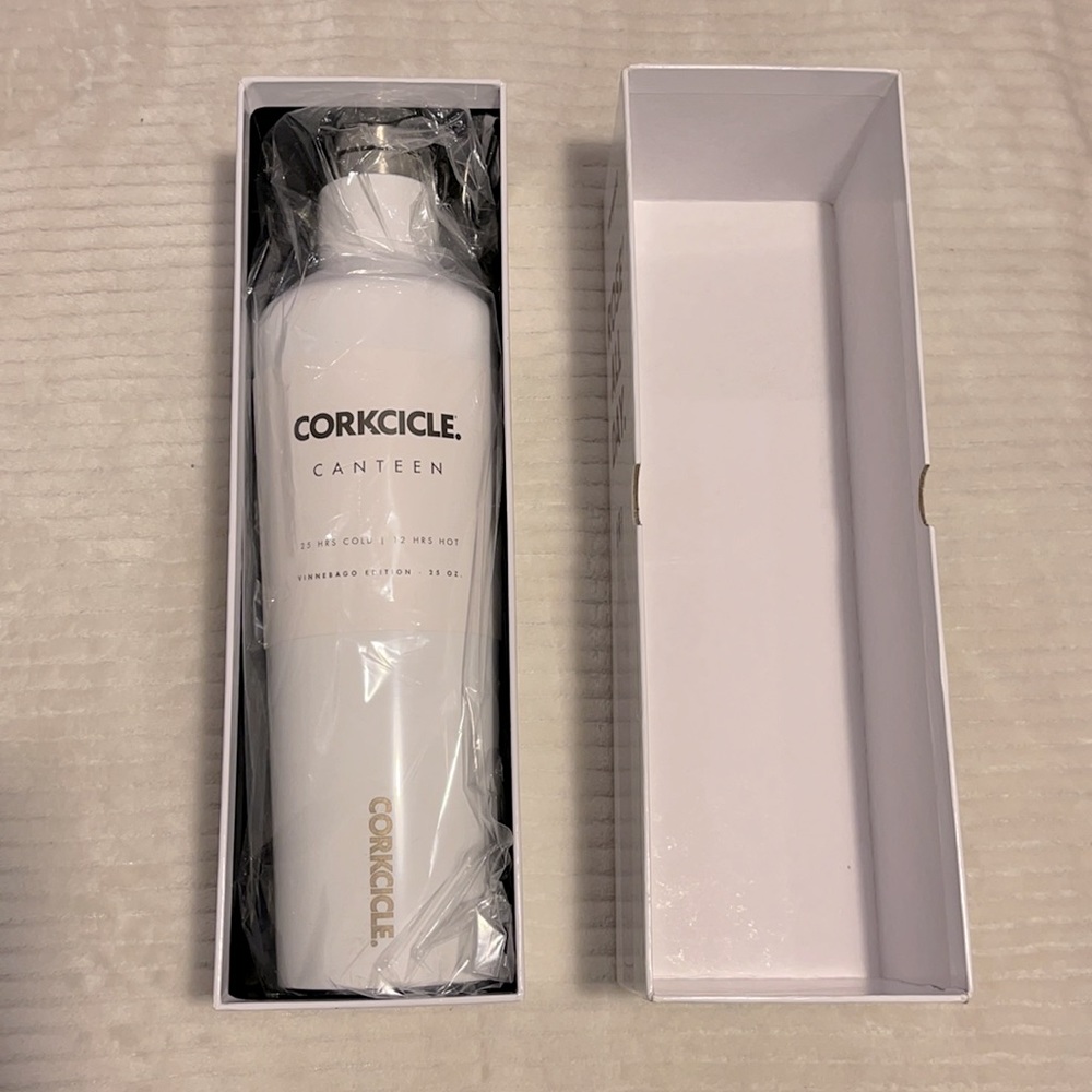 Corkcicle Canteen